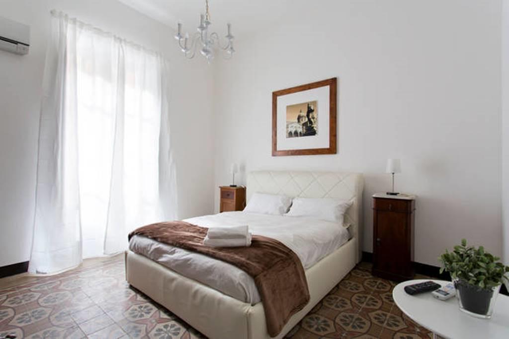 Aragona Rooms Palermo Esterno foto